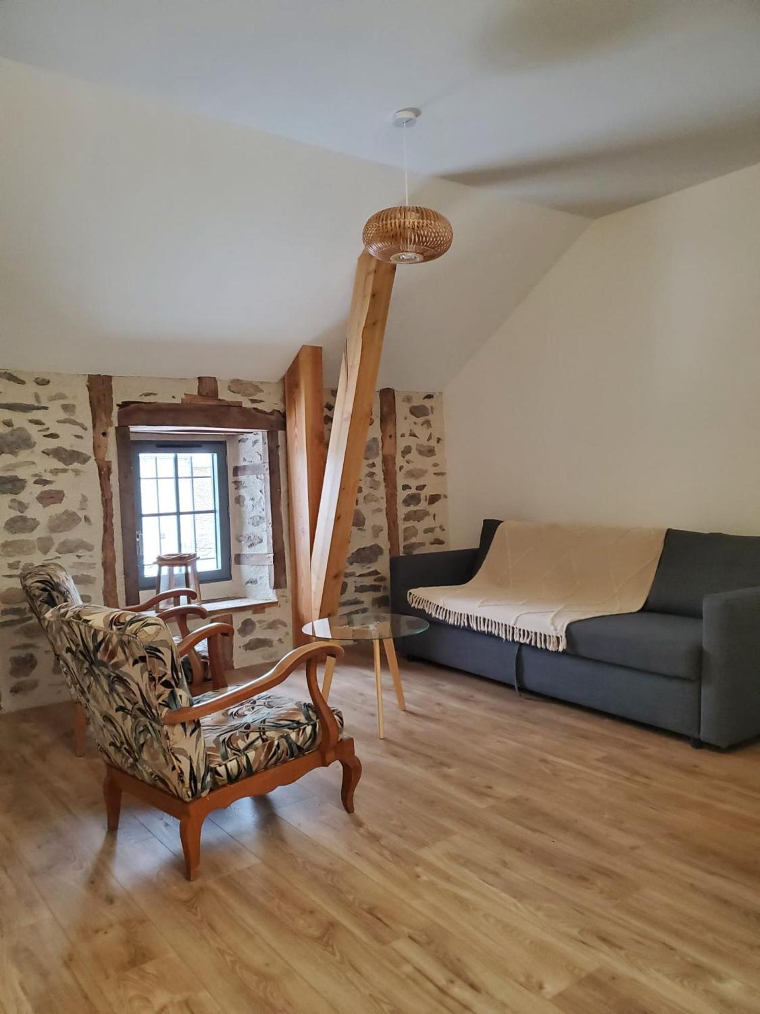 Relais Du Lac De La Truyere Anglards de Saint Flour Exterior photo